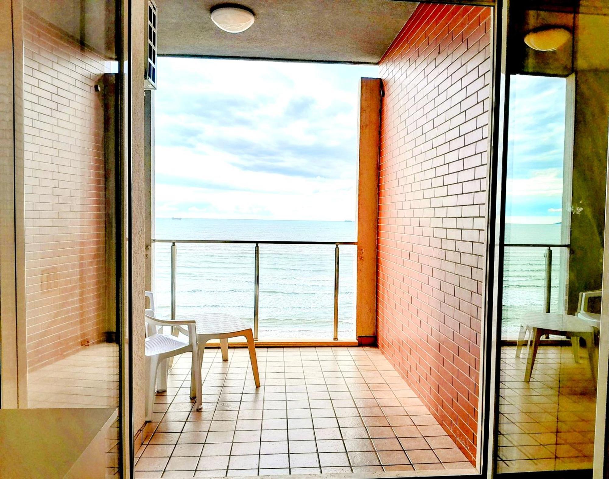 Turtle Apartment Durrës Extérieur photo