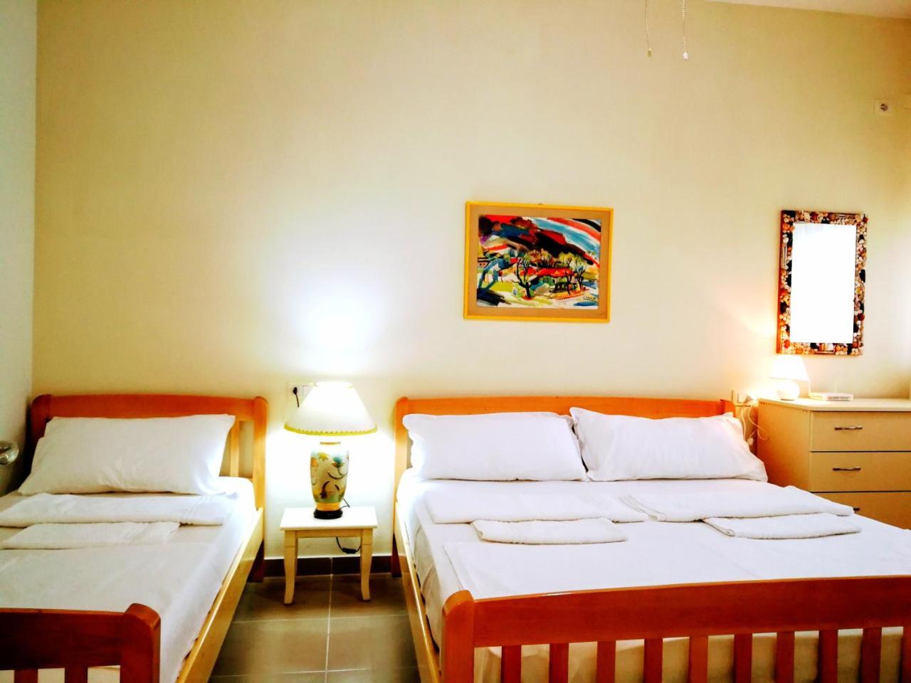 Turtle Apartment Durrës Extérieur photo
